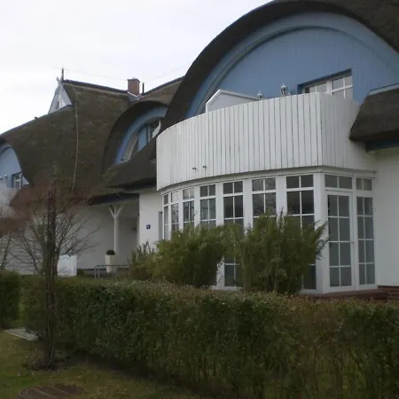 아파트 Helle Ferienwohnung Mit Balkon Gemutlich Unter Reet In Bevorzugter Lage 징스트